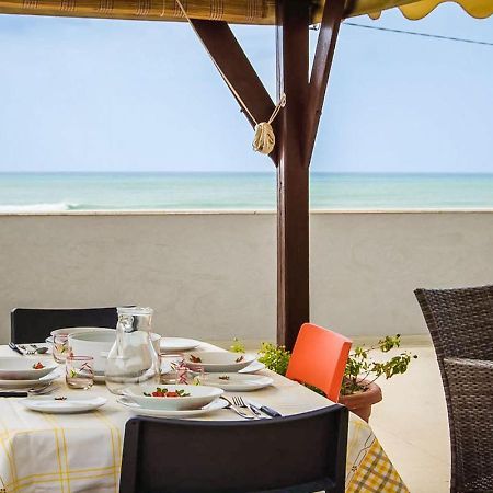 Arisa -Terrazza Privata 60 Mq Sulla Spiaggia Донналуката Экстерьер фото